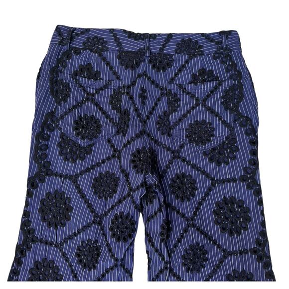ETT TWA Anthropologie Embroidered Medallion Eyelet Wide Leg Pants Navy Blue 10P - Picture 7 of 9